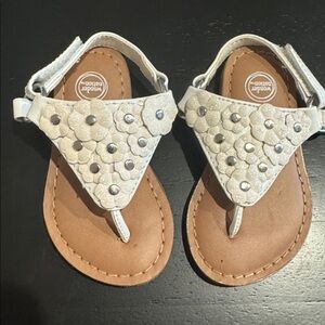 Wonder Nation White Floral Sandals